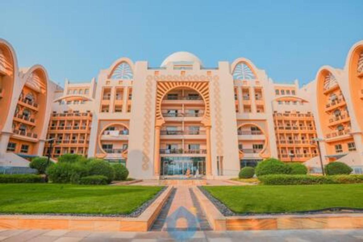 208sa Elegant 1-br In Palm Jumeirah *